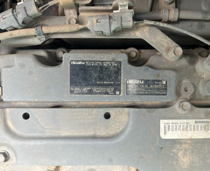 Kobelco SK140SRLC-7 - Crawler Excavators