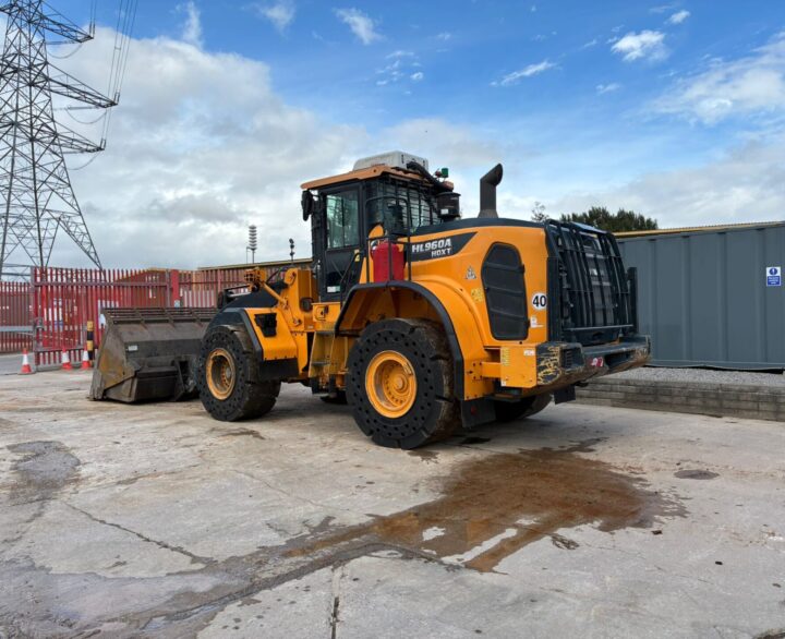 Hyundai HL960AHDXT - Used Wheel Loaders