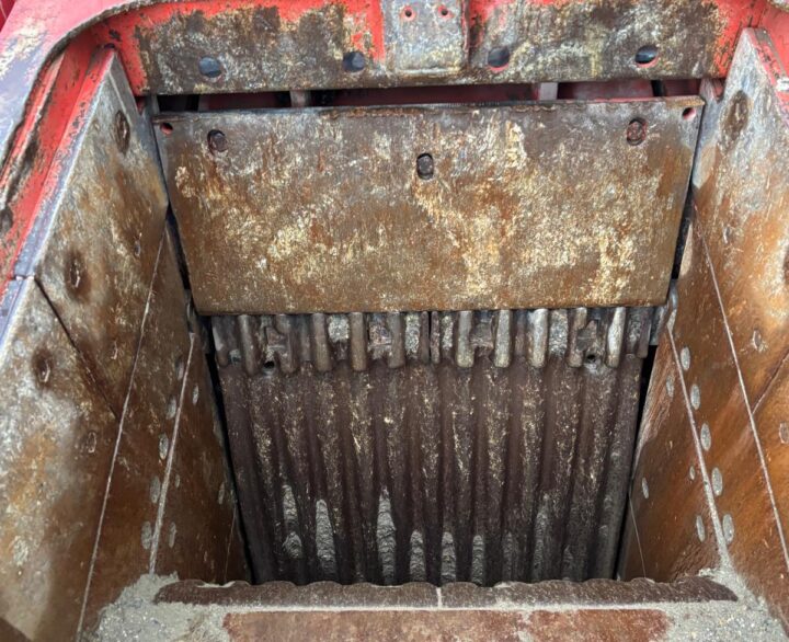 Finlay J-1170 AS - Used Crushers