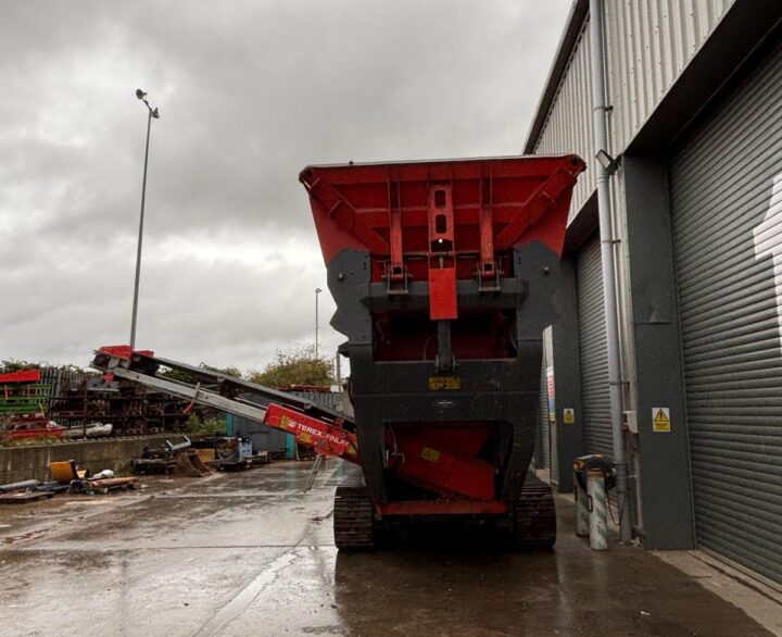 Finlay J-1170 AS - Used Crushers