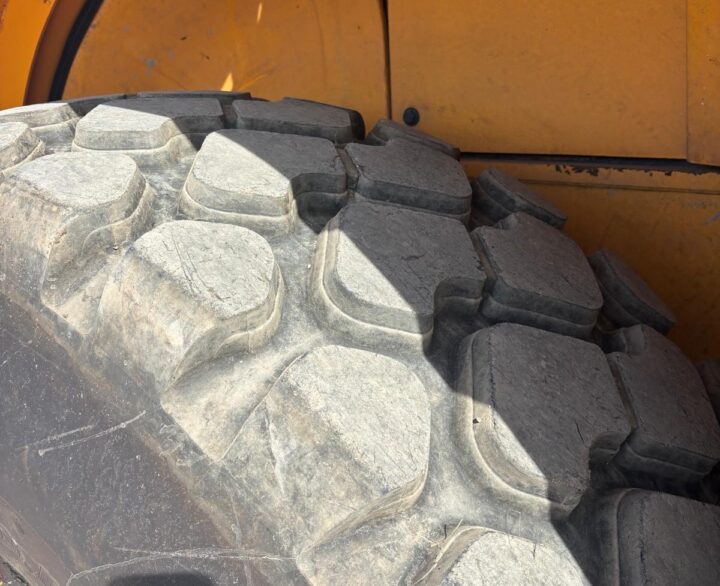 Hyundai HL960HDXT - Used Wheel Loaders