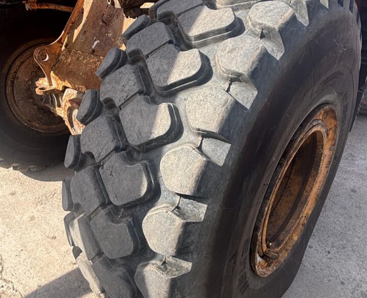 Hyundai HL960HDXT - Used Wheel Loaders