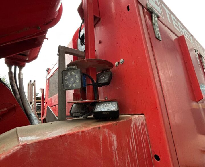 Finlay J-1170 AS - Used Crushers