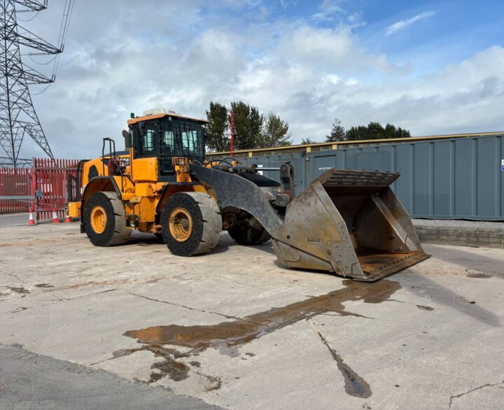 Hyundai HL960AHDXT - Used Wheel Loaders
