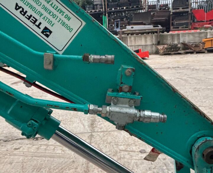Kobelco SK140SRLC-7 - Crawler Excavators