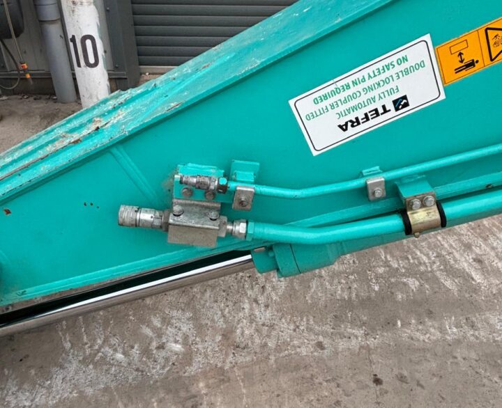 Kobelco SK210HLC-10 Hybrid - Crawler Excavators