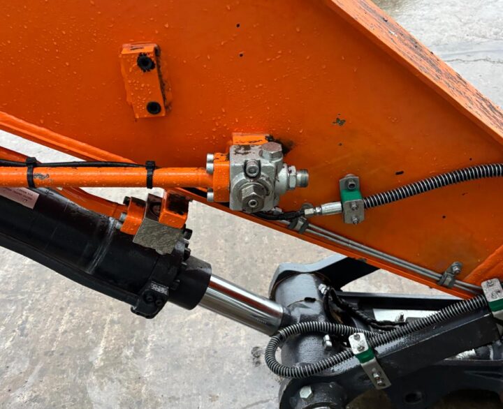 Doosan DX140LCR - Crawler Excavators