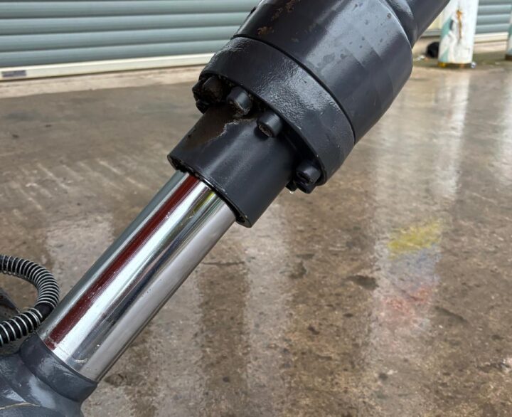 Doosan DX140LCR - Crawler Excavators