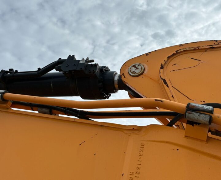 Hyundai HX380 - Crawler Excavators