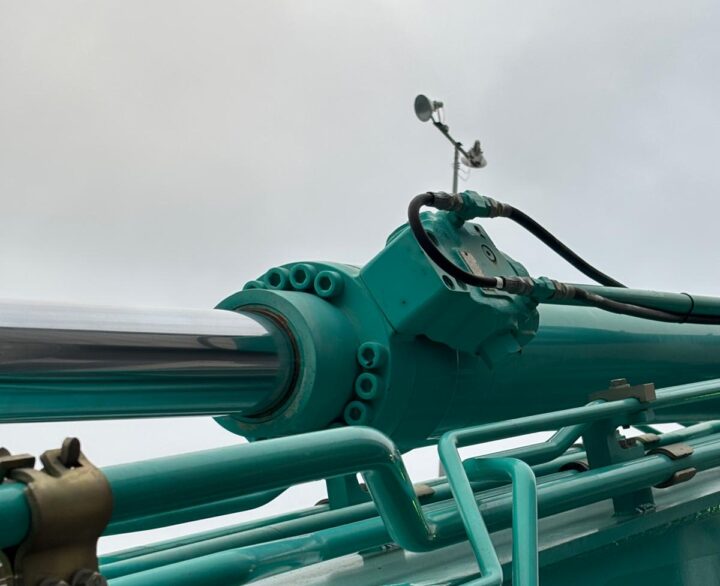 Kobelco SK300LC-10E - Crawler Excavators