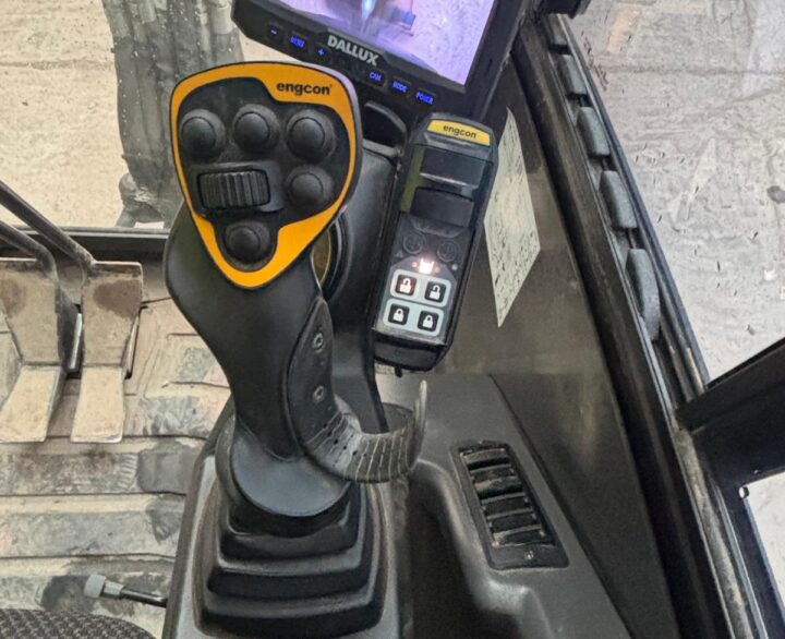 Case CX22D Engcon - Mini Excavators