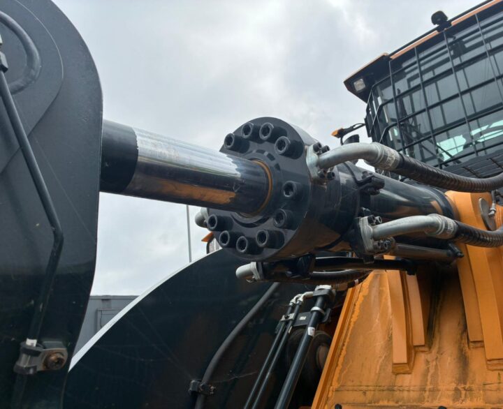 Hyundai HL980A - Used Wheel Loaders