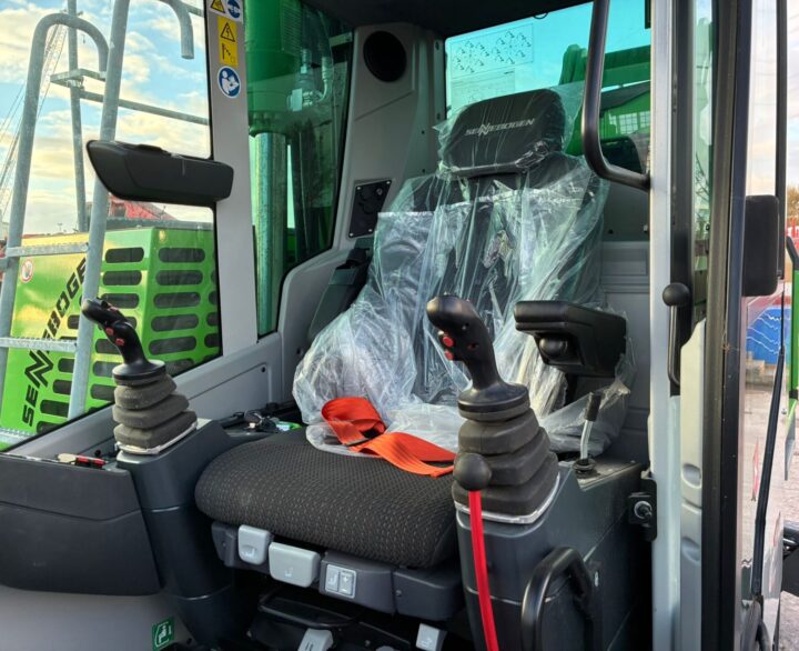 Sennebogen 818E Electric - Material Handlers