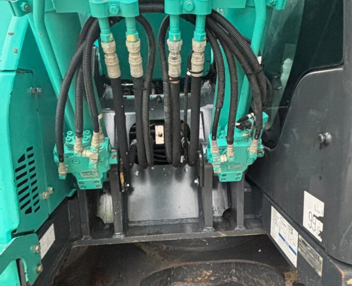 Kobelco SK140SRLC-7 - Crawler Excavators
