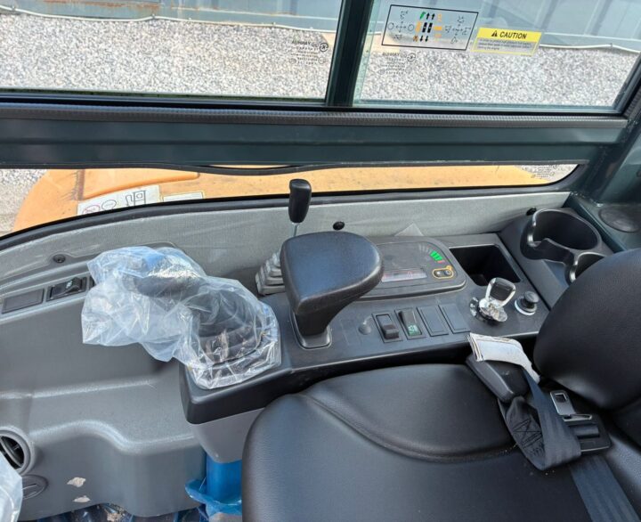 Hyundai R30Z-9AK - Mini Excavators