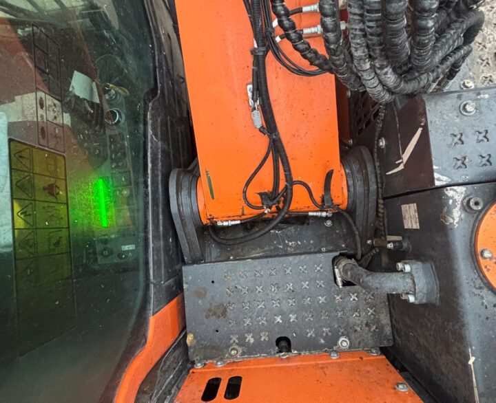 Doosan DX140LCR - Crawler Excavators