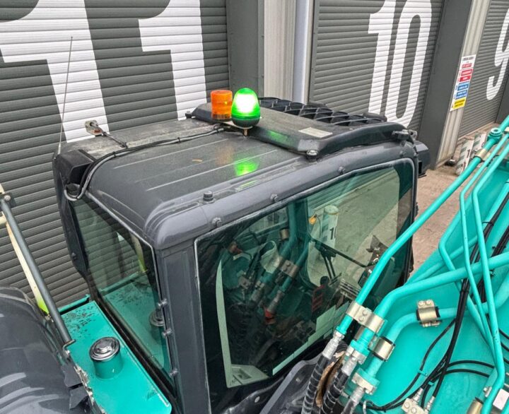 Kobelco SK300LC-10E - Crawler Excavators