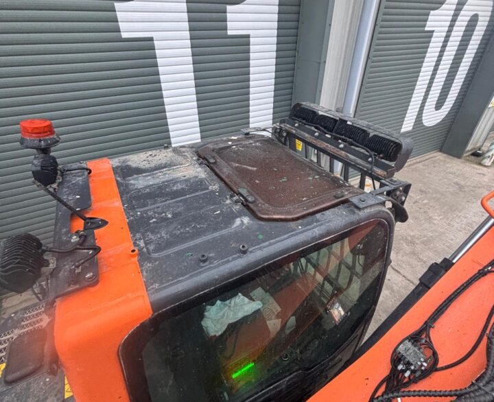 Doosan DX140LCR - Crawler Excavators