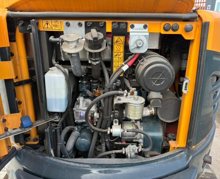 Hyundai R30Z-9AK - Mini Excavators