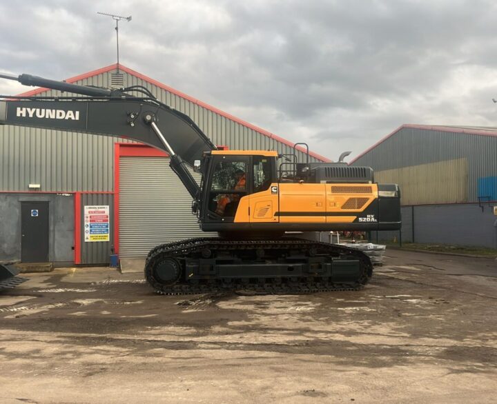 Hyundai HX520AL - Crawler Excavators