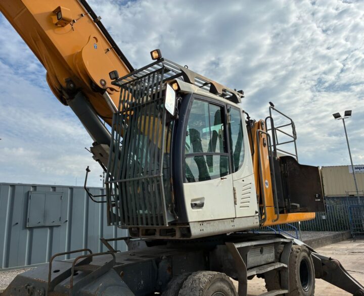 Liebherr LH40M - Material Handlers