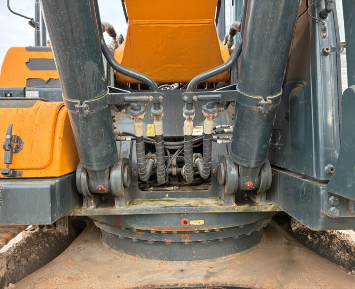 Hyundai HX380 - Crawler Excavators