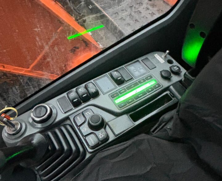 Doosan DX140LCR - Crawler Excavators