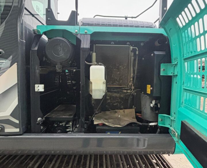 Kobelco SK130 LC-11 - Crawler Excavators
