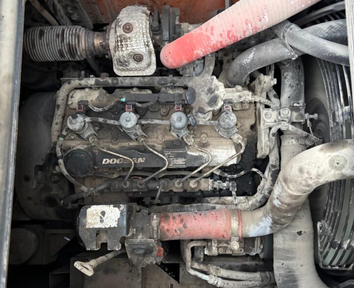 Doosan DX140LCR - Crawler Excavators