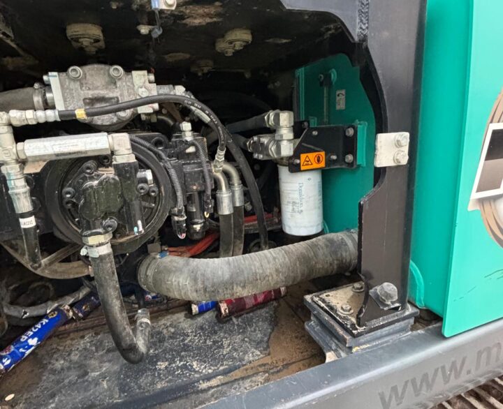 Kobelco SK210HLC-10 Hybrid - Crawler Excavators