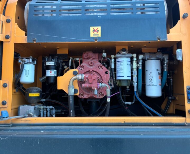 Hyundai HX380 - Crawler Excavators