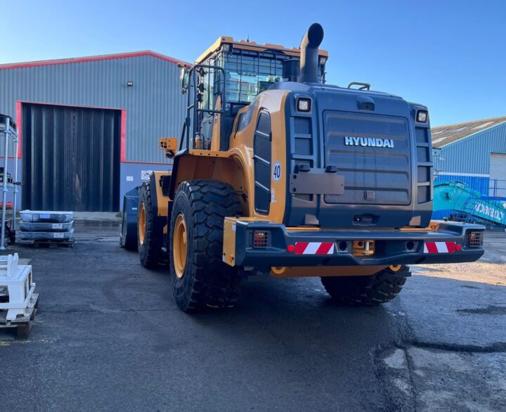 Hyundai HL960A - Used Wheel Loaders