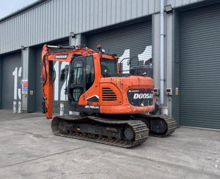 Doosan DX140LCR - Crawler Excavators