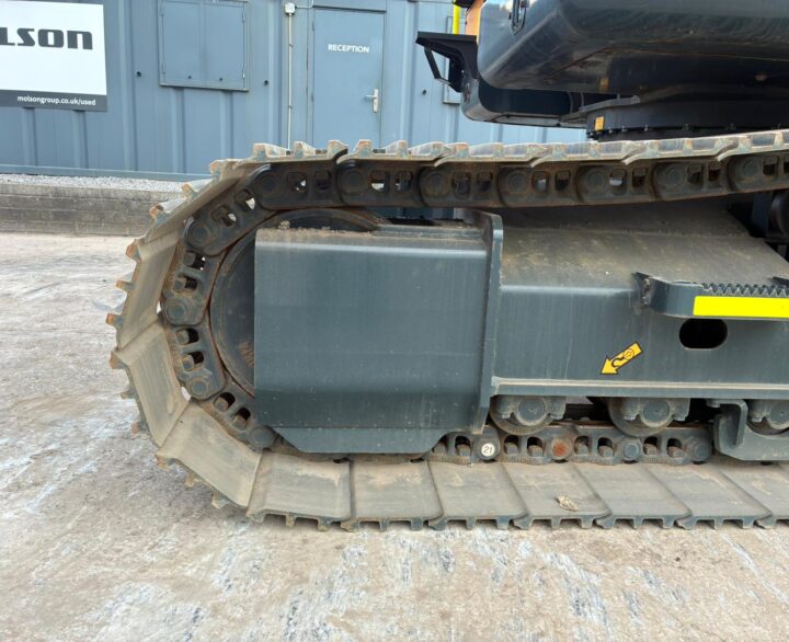 Hyundai HX235ALCR - Crawler Excavators