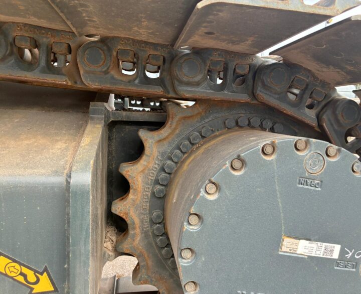 Hyundai HX235ALCR - Crawler Excavators