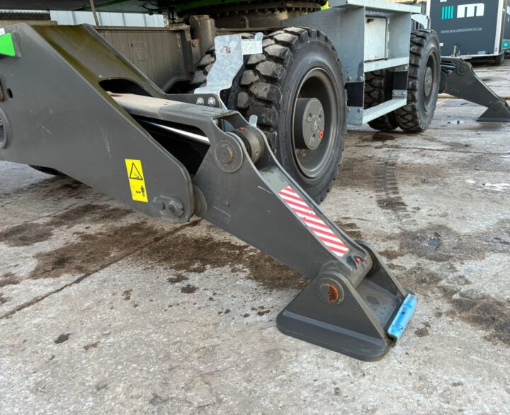 Sennebogen 818E Electric - Material Handlers