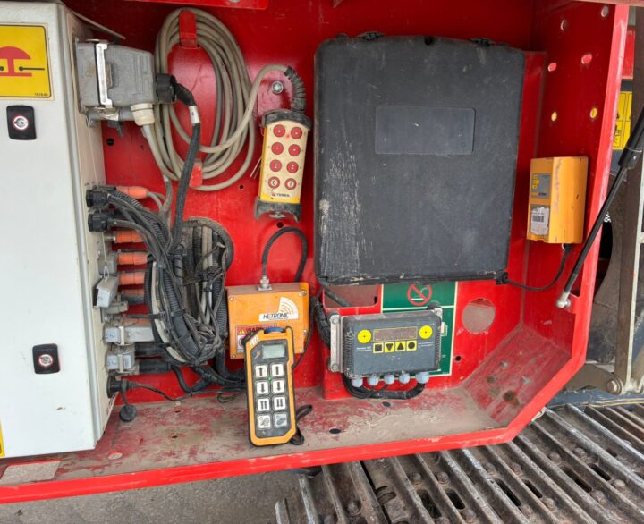 Finlay J-1170HA AS - Used Crushers