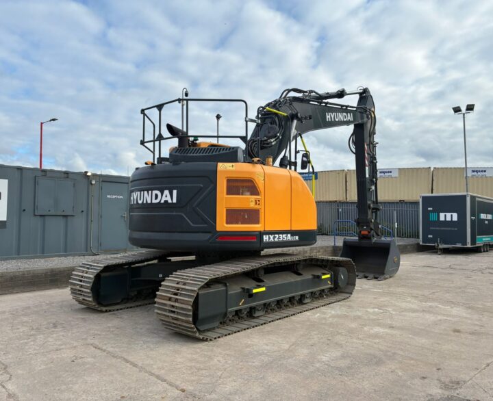 Hyundai HX235ALCR - Crawler Excavators
