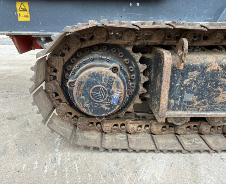 Finlay J-1170HA AS - Used Crushers