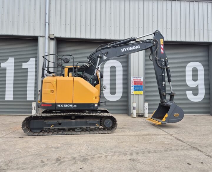 Hyundai HX130ALCR - Crawler Excavators