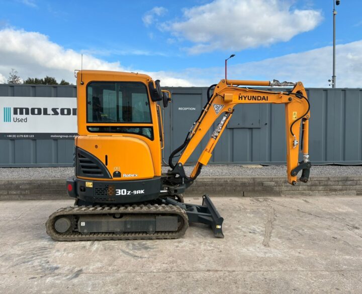 Hyundai R30Z-9AK - Mini Excavators