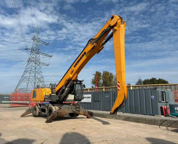 Liebherr LH40M - Material Handlers