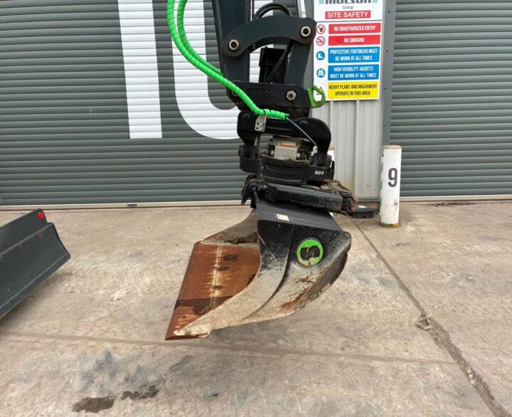 Hyundai HW65AH Ex Demo - Wheeled Excavators