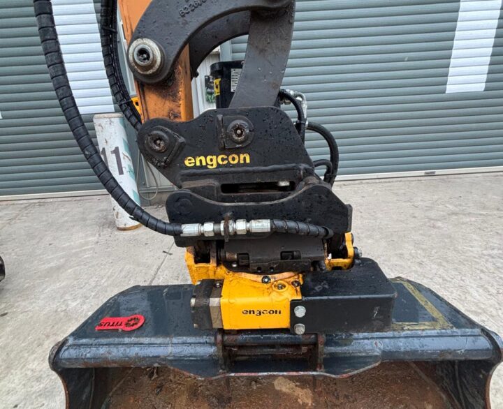 Case CX22D Engcon - Mini Excavators