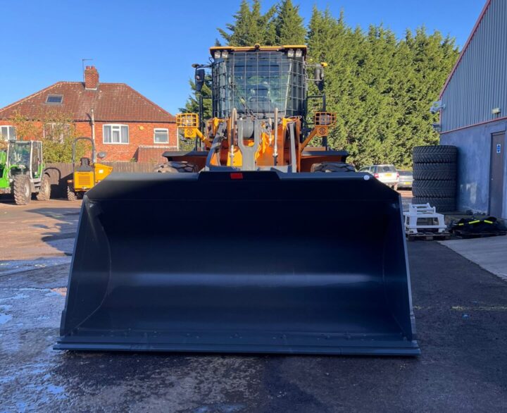 Hyundai HL960A - Used Wheel Loaders