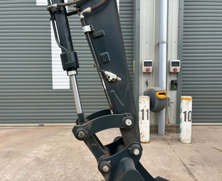 Hyundai HX85A - Mini Excavators