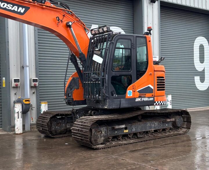 Doosan DX140LCR - Crawler Excavators