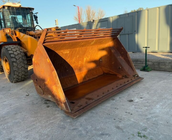 Hyundai HL960HDXT - Used Wheel Loaders