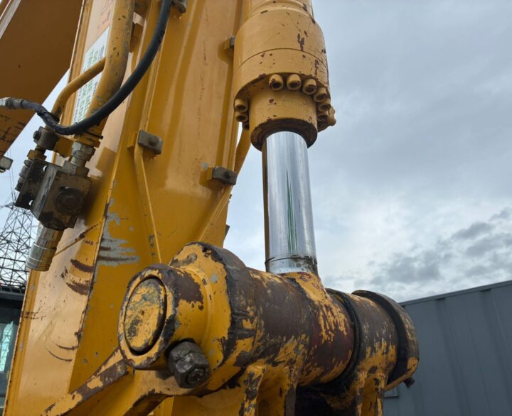 Kobelco SK210LC-10E - Crawler Excavators