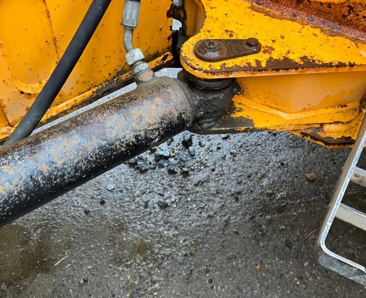 Thwaites 6T Swivel - Dumpers